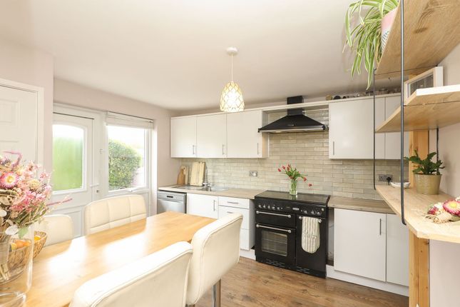 39 Raeburn Road, Sheffield photo 3