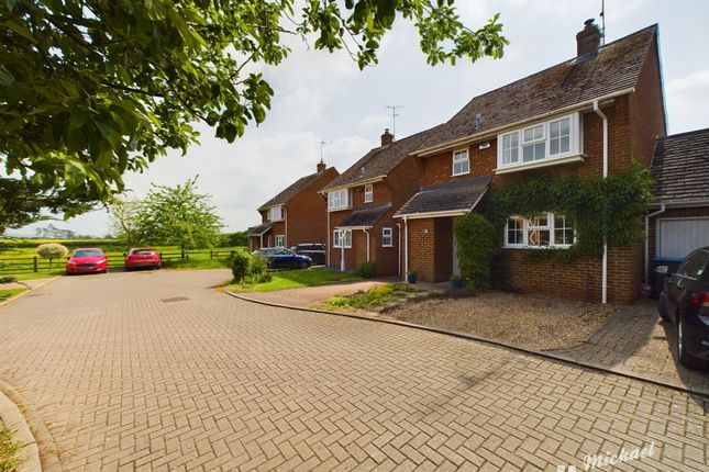 Thumbnail Link-detached house for sale in Spring Meadow, Dorton, Aylesbury.