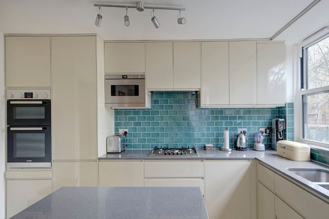 Flat for sale in Sandbourne House, Dartmouth Close, London
