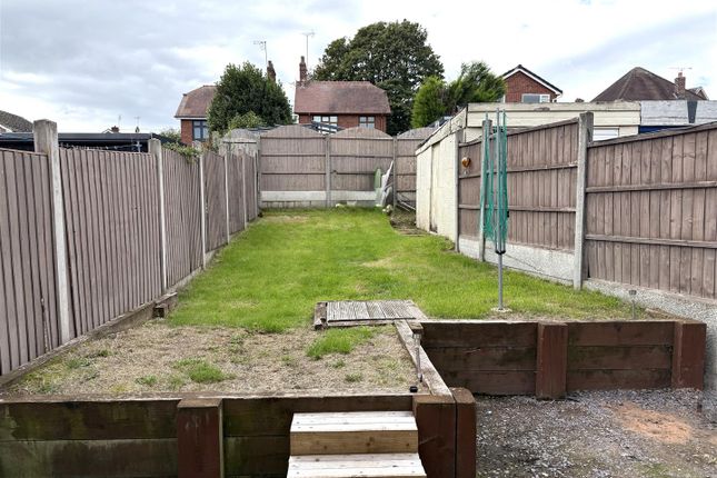 22, Watkiss Drive, Rugeley photo 2