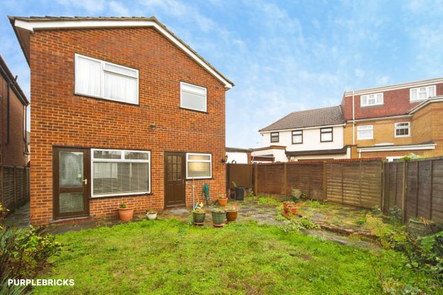Hall Road, Romford photo 3