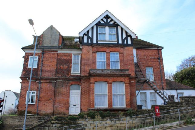 Thumbnail Flat to rent in Priory Avenue, Hastings