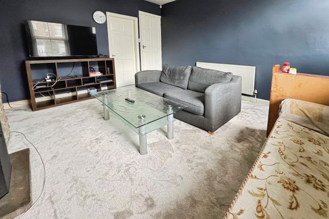 22.., Westminster Terrace, Bradford photo 4