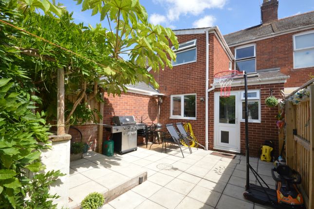 2-bed terraced on 3 Cross View, Exeter Devon, Devon, £167,500