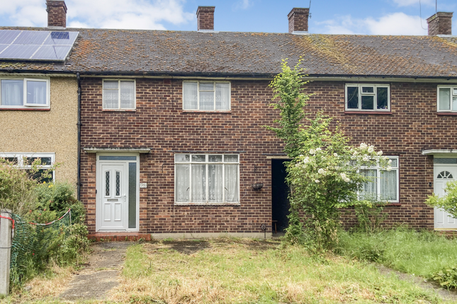 Thumbnail Terraced house for sale in Paines Brook Way, Romford