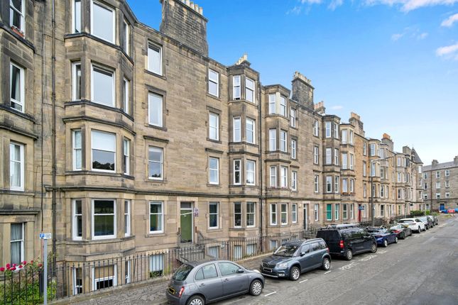 1-bed flat on Harrison Gardens, Edinburgh, £285,000