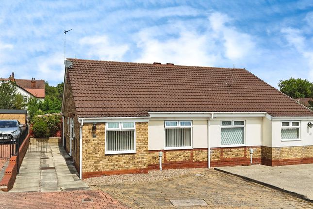 2-bed other on 51, Elsham Rise, Hessle, £200,000