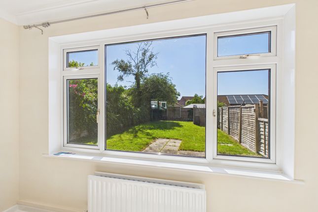 31, Meadway, Bridgwater photo 3