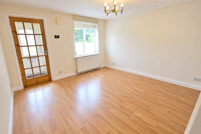 Old Rectory Close, Guildford photo 2