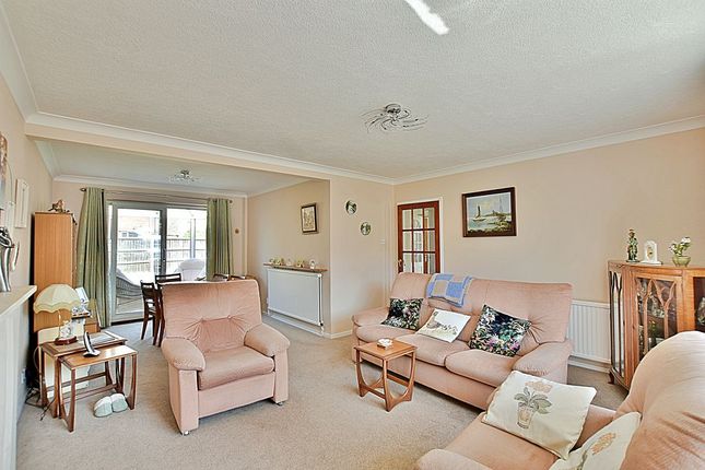 33, Constance Avenue, Lincoln photo 4
