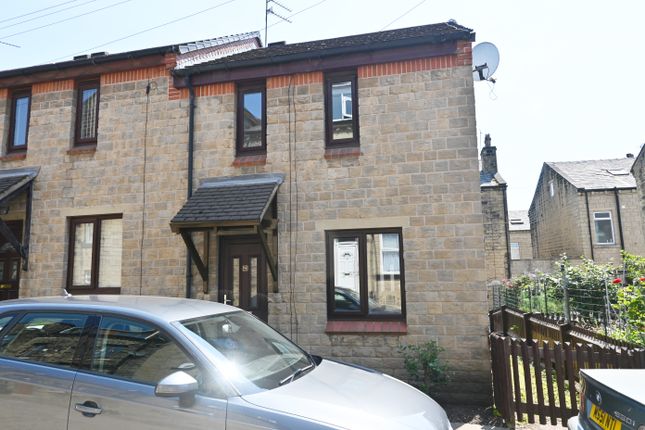 Thumbnail Town house to rent in Rook Street, Bingley