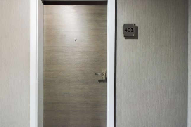 Apt 402, Parliament Square, Liverpool photo 4