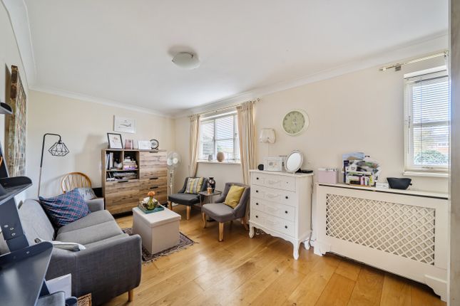 3, Blissett Terrace, Faringdon photo 3