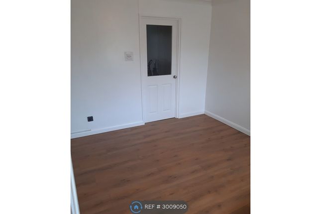 Rushcliffe Drive, Meir Park, Stoke-On-Trent photo 5