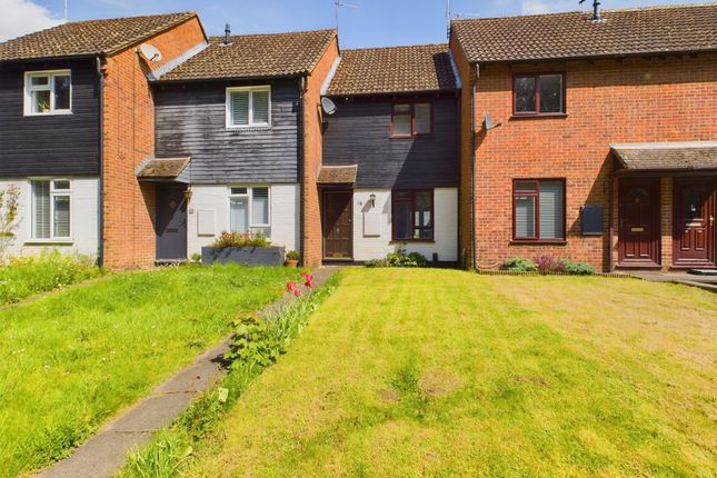 Thumbnail Terraced house for sale in Portway Drive, High Wycombe