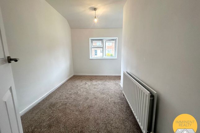 Copse Road, Dudley photo 3