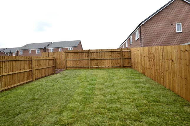 44, Homeground Road, Gloucester photo 4