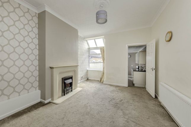 Town house for sale in Eastbourne Road, Hanley