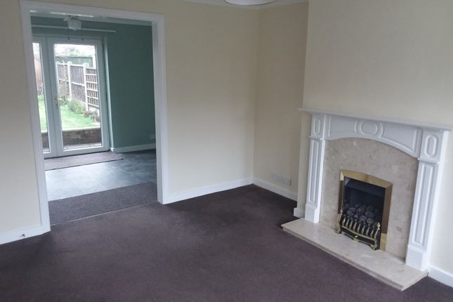 33, Bretby Close, Doncaster photo 5