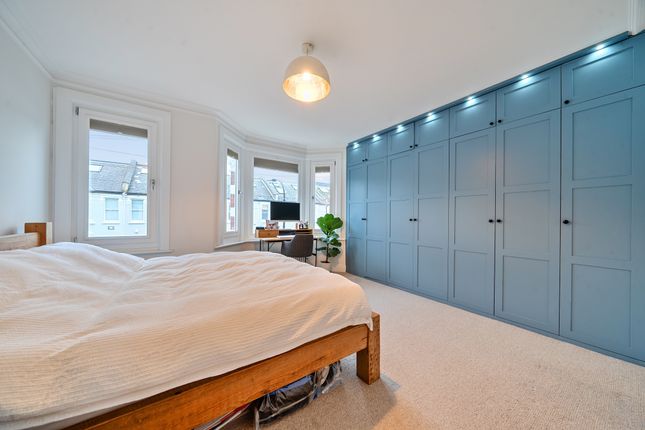 32, Beltran Road, London photo 4