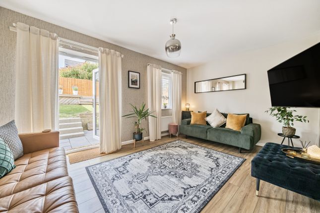 2, Cornflower Close, Paignton photo 4