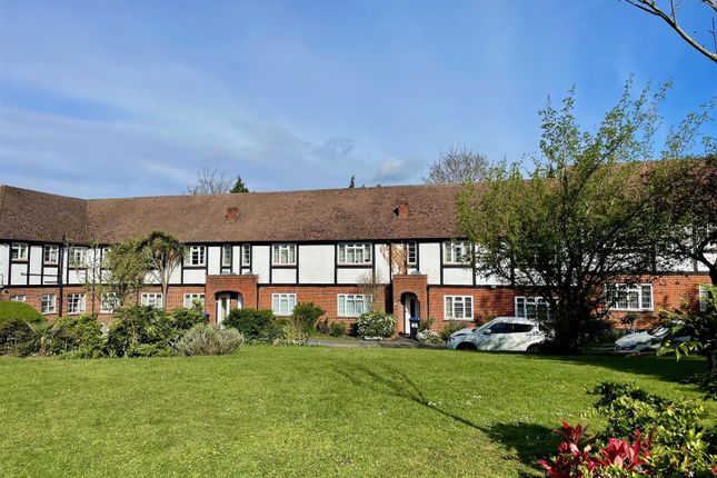 Flat for sale in Arlington Lodge, Monument Hill, Weybridge