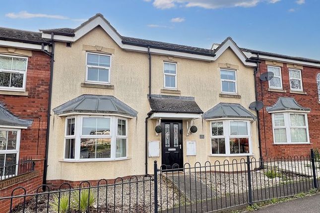 Thumbnail Terraced house for sale in Laurel Way, Scunthorpe