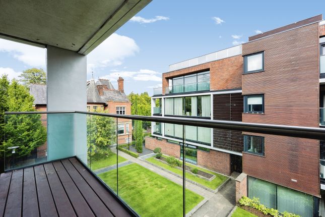 Apartment 13, 135A,, Barlow Moor Road, Manchester photo 3