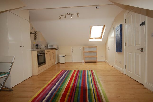 Studio to rent in Ferme Park Rd, London