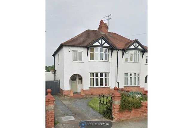 3 Bedroom Semi-Detached in CH2 3HQ