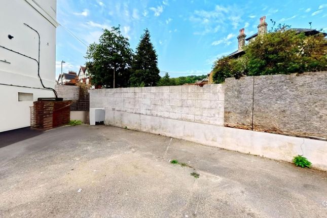 77a Maison Dieu Road, Dover photo 2