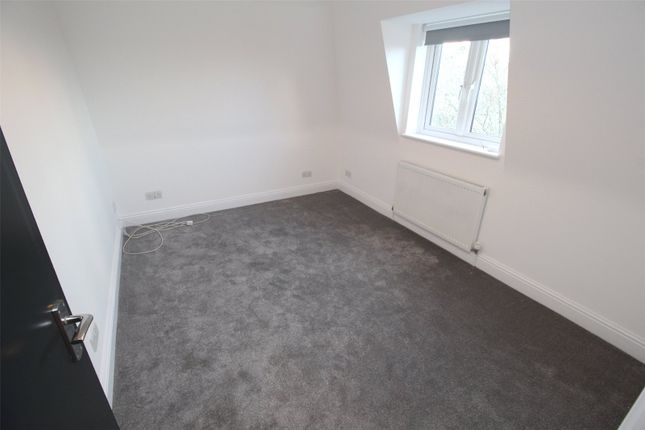 Flat for sale in Church Hill Road, East Barnet