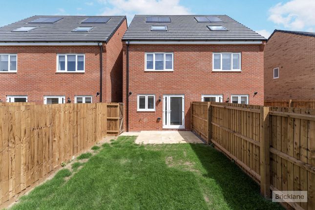 21, Vermuyden Way, Chatteris photo 4