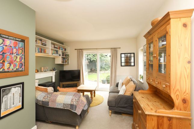 4 Halcyon Approach, Chesterfield photo 3