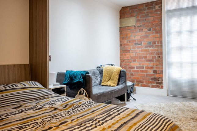 Studio for sale in Cocoa Suites, Navigation Road, York