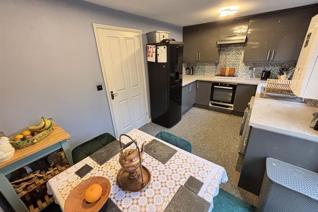 115, Esh Wood View, Durham photo 3