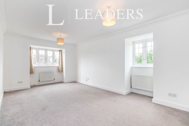 Flat 7, Worcester Court, Sutton photo 3