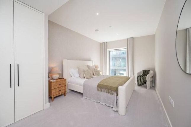 95 Mercier Court, 3 Starboard Way, Greater London photo 4
