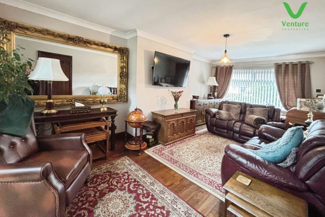 3, Hawes Crescent, Crook photo 3