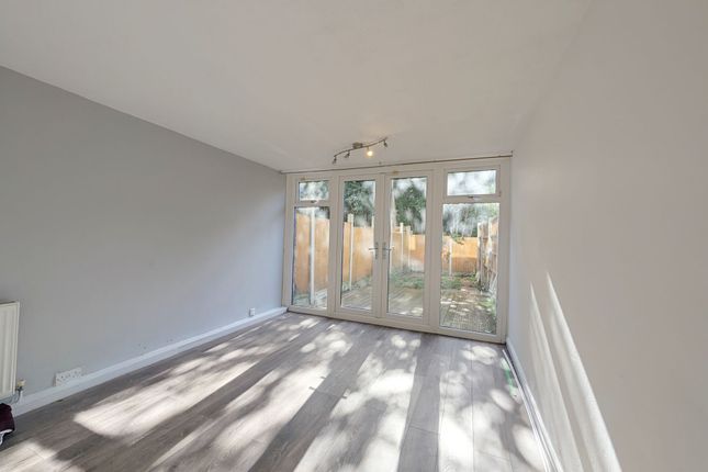 26 Handforth Lane, Runcorn photo 2