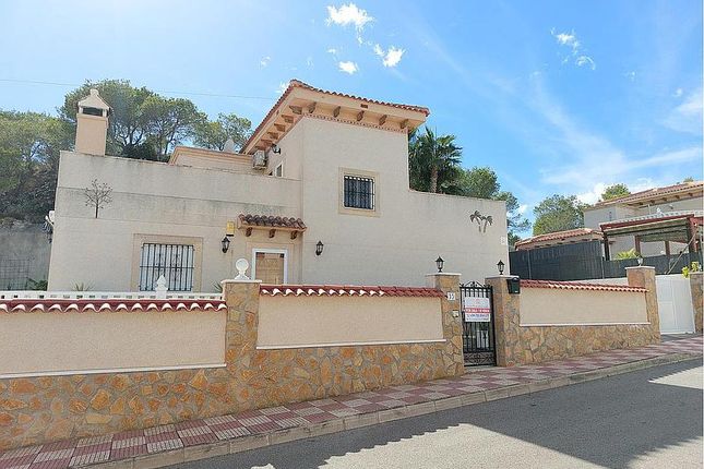 Villa for sale in Calle Belgica, San Miguel De Salinas, Alicante, Valencia, Spain