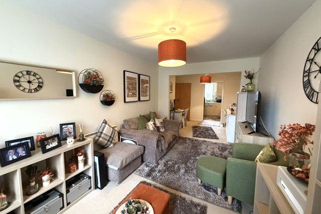 29, Heys Hunt Avenue, Leyland photo 3