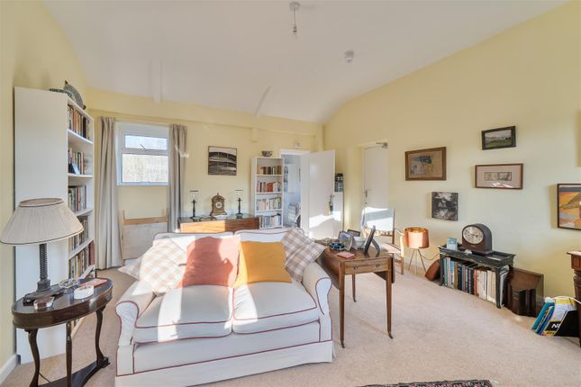 8, Stoke Water House, Beaminster photo 3