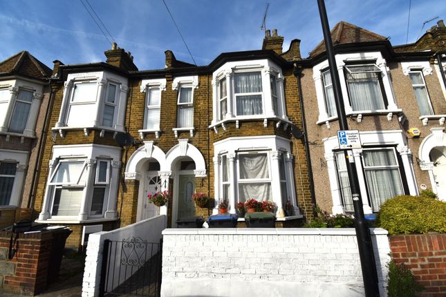 Thumbnail Flat to rent in South Street, Enfield, Greater London