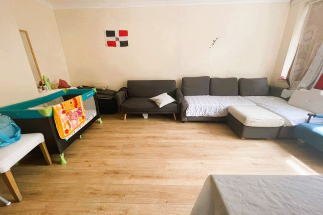 6, Heston Street, London photo 2