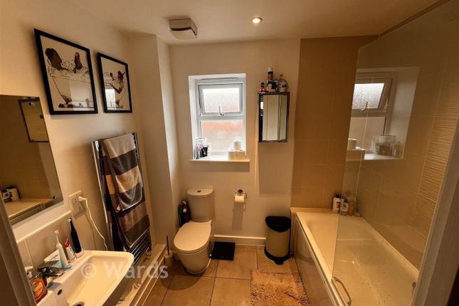 12, Caldecott Road, Maidstone photo 4