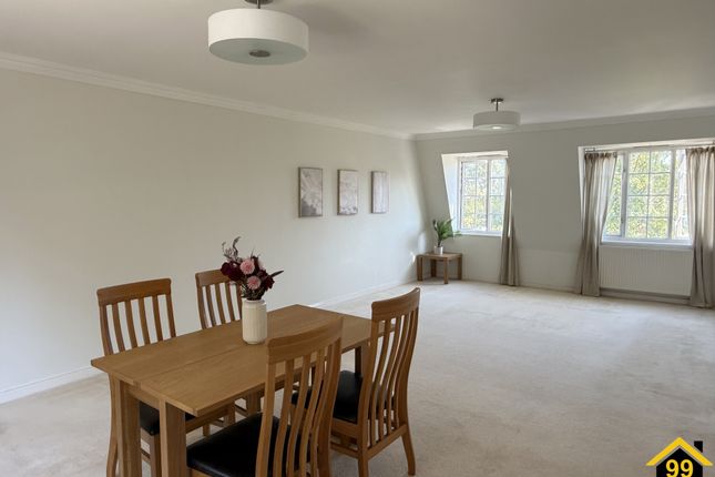 Herga Court, Harrow photo 2