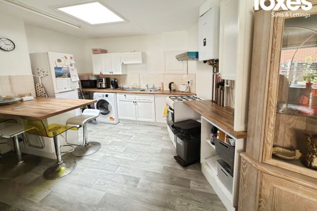 13 The Crescent, Dorset photo 4