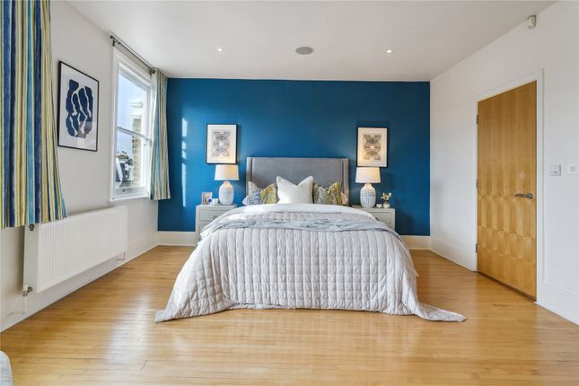 Terraced house for sale in Chesilton Road, Fulham, London