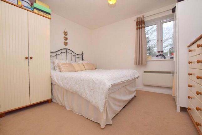 74 Grantchester Court,, Bignell Croft, Colchester photo 4